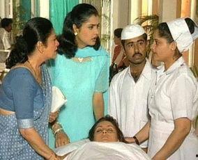 四女奇缘在线观看,穿越时空的姐妹情深  第3张